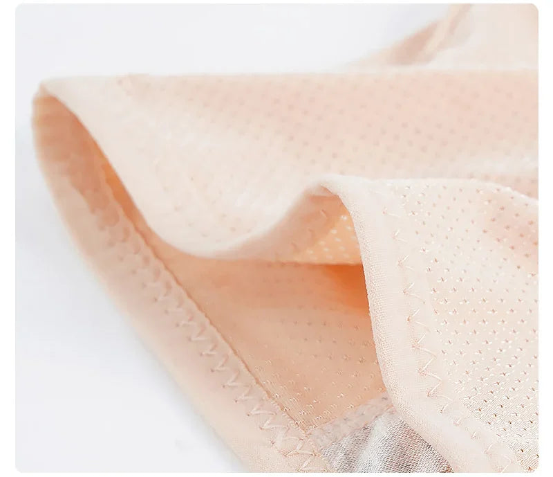 DryWear™ | Farvel til lækager – uanset om det er blod eller urin